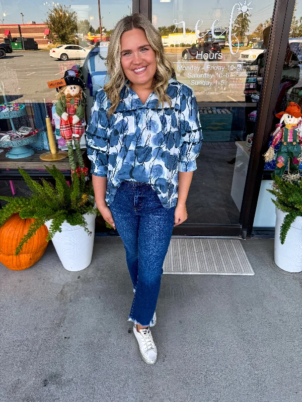 Savings Spectacular Petal Top: Navy