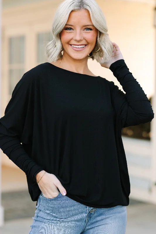 Super Sale New To You Black Batwing Top