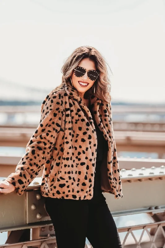 Weekend-Only Price Drops Chic Mood Faux Fur Jacket