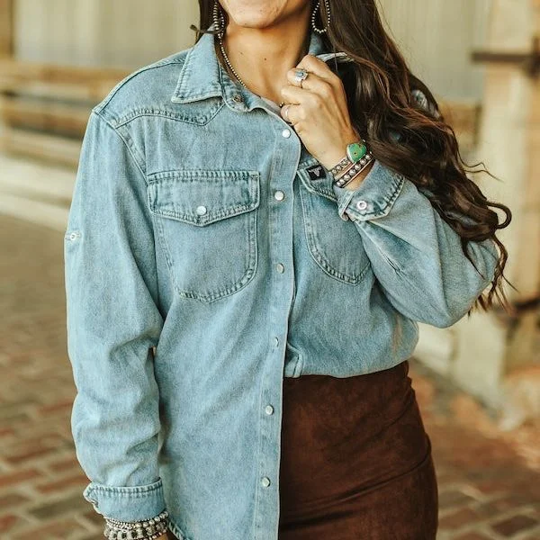 Exclusive Deal Light Stone Wash Denim Pearl Snap Long Sleeve Shirt