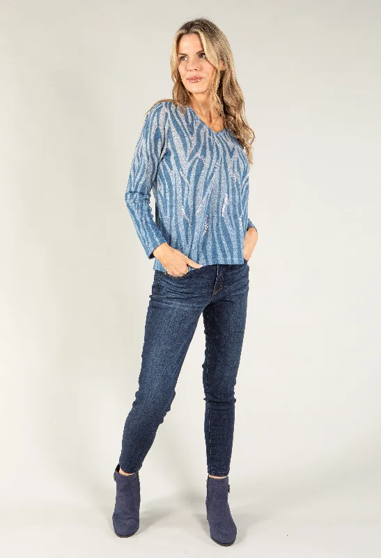 Loyalty Reward Soft Touch Zebra Print Knit Pullover