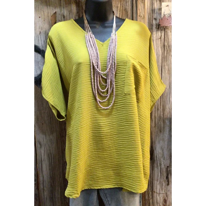 Super Deal Woven Airflow V-Neck Dolman Short Sleeve Top, Olive Mustard