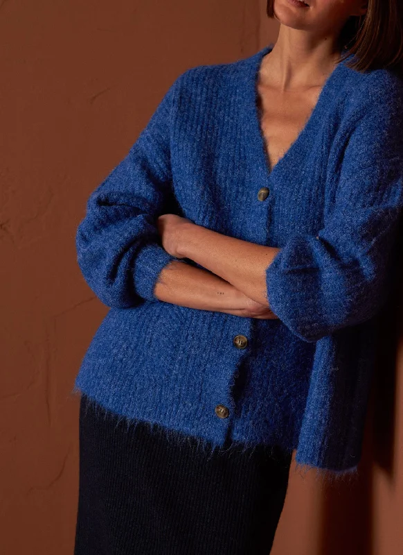 Weekend Offers That Thrill Indi & Cold Knit Cardigan