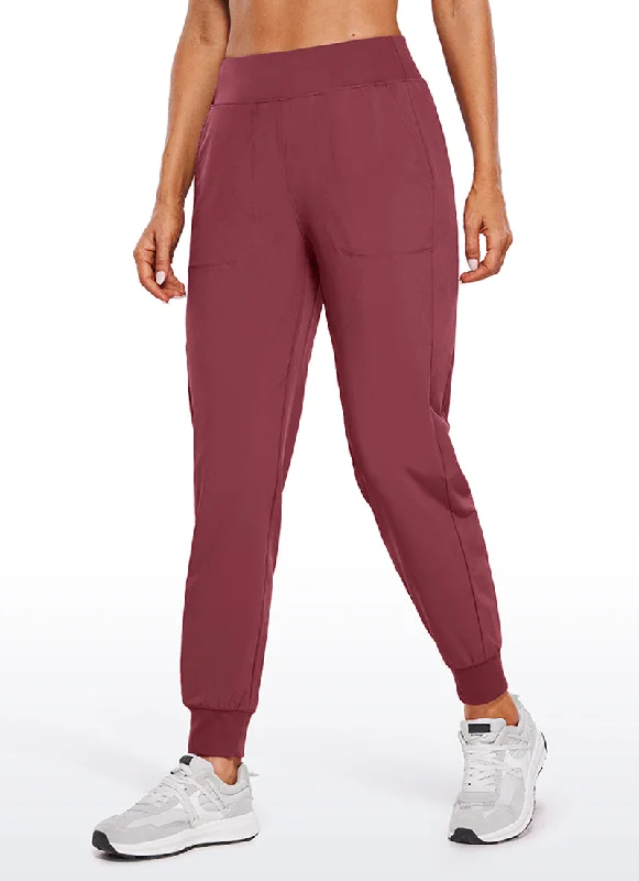Hurry In Feathery Fit High Rise Joggers with Pockets 27.5''