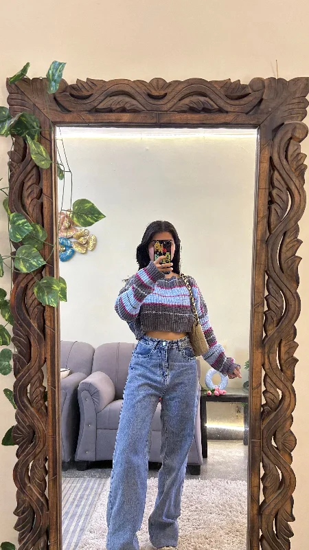 Celebrate the Weekend with Discounts Crop sweater S