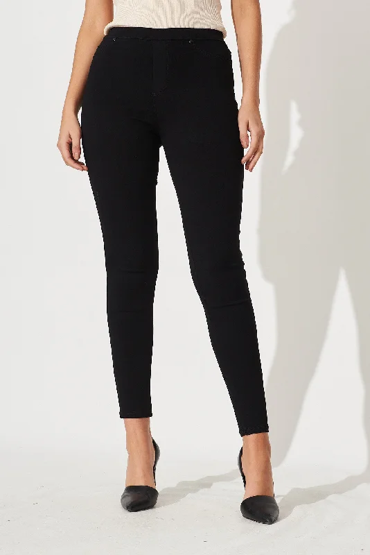 Exclusive Preview Hollie Basic Jegging In Black