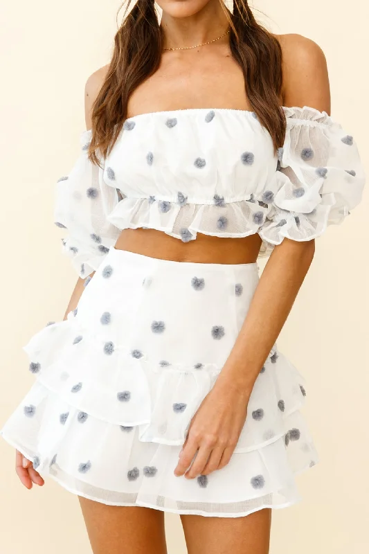 Hurry In Krista Off-Shoulder Puff Sleeve Pompom Crop Top White/Blue