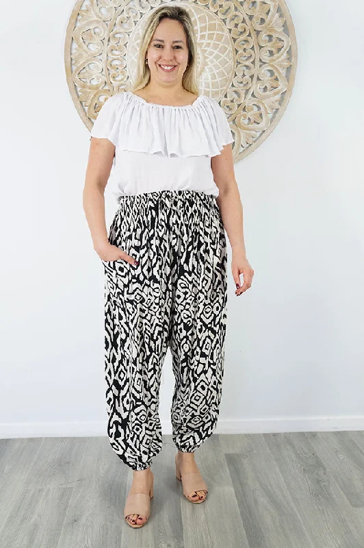 Take Advantage Harem Pant "Asmat"