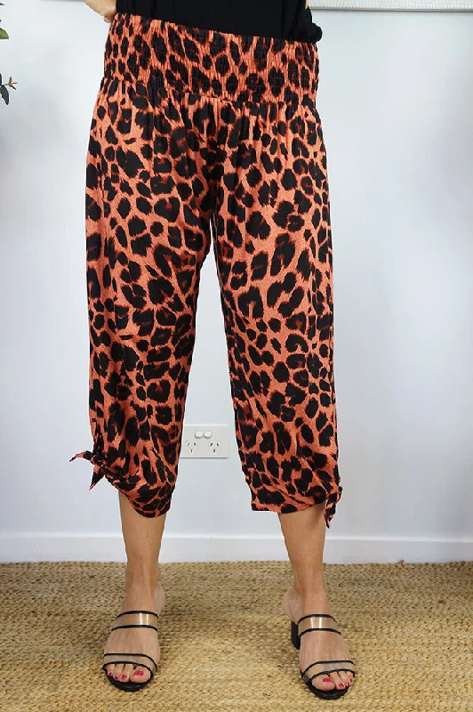 Weekend Offers That Thrill 3/4 Bazzar Pant "Hunter"