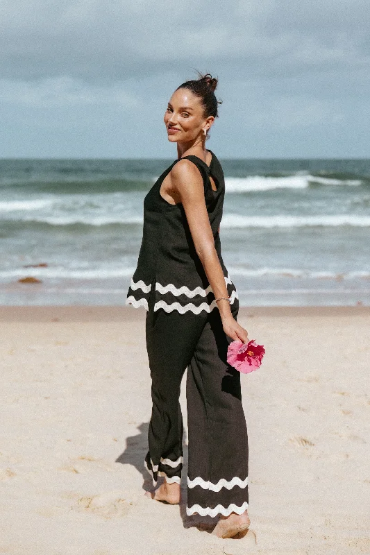 Instant Savings Taliah Pants - Black