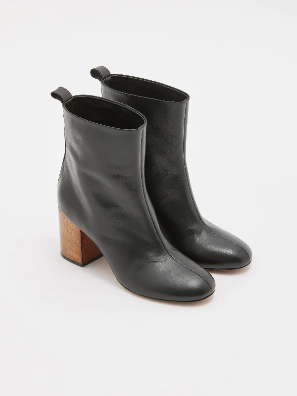 Weekend Offers That Thrill stacked heel ankle boot