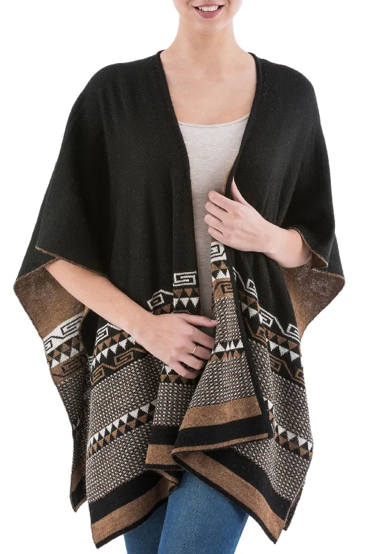 Overstock Clearance Incan Kingdom in Golden Brown Reversible Alpaca Blend Ruana in Black and Golden Brown