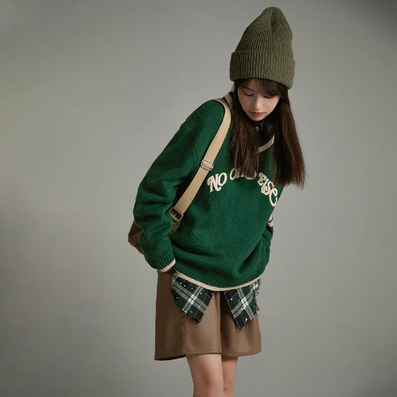 Don't Wait Noe Logo V-Neck Varsity Knit Sweater