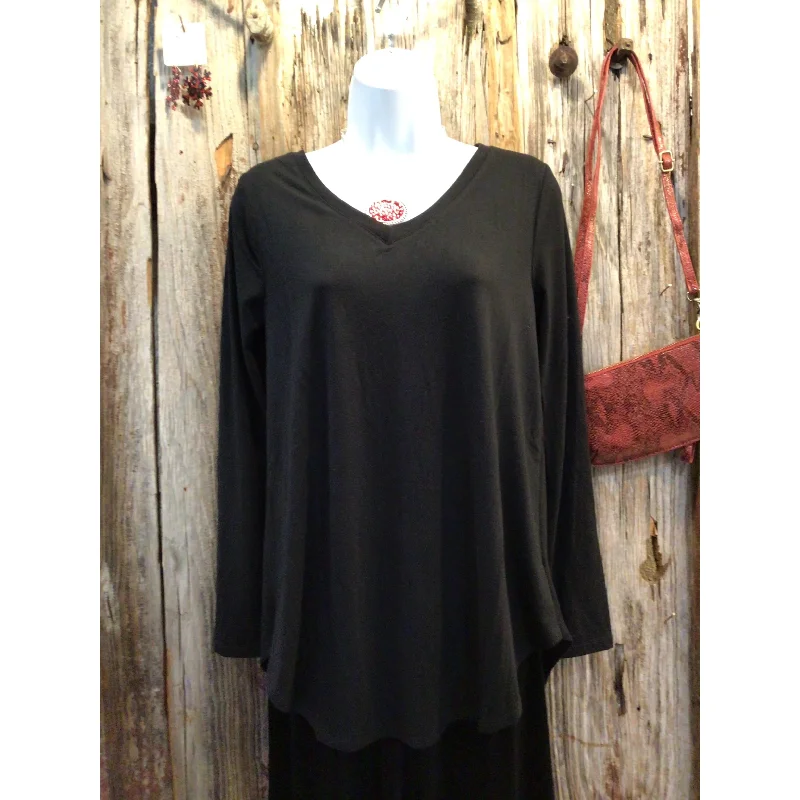 Year-End Sale Long Sleeve V-Neck Round Hem Top, Black