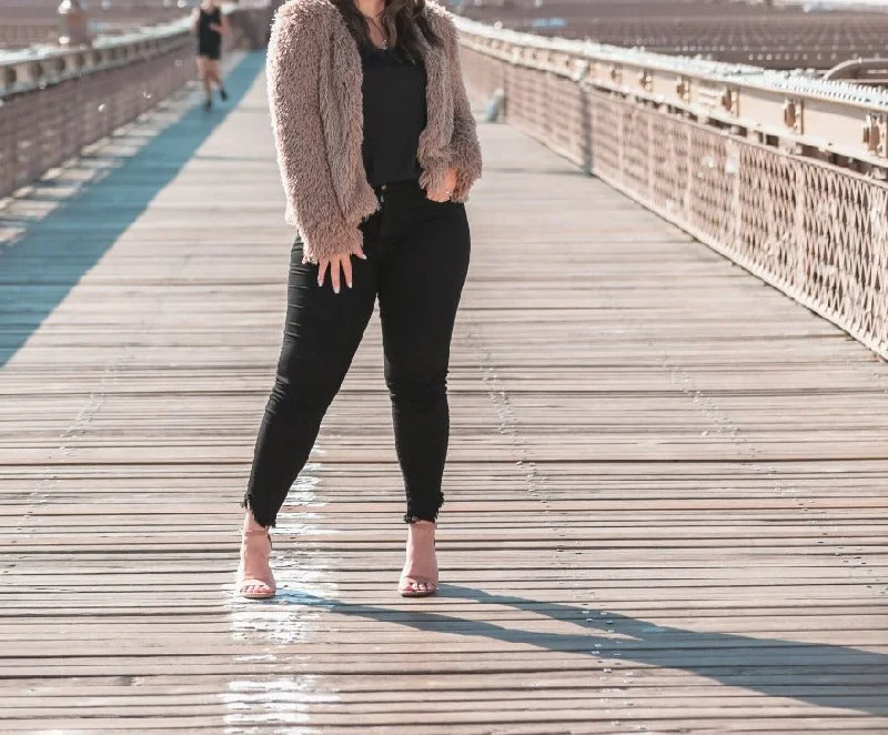 Weekend Deals to Make You Smile Milan Faux Fur Eyelash Jacket