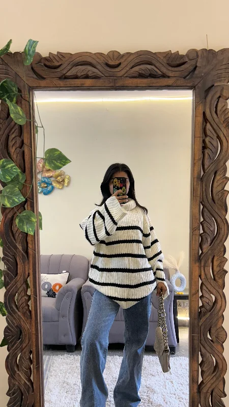 Great Deals Pinterest sweater M-L