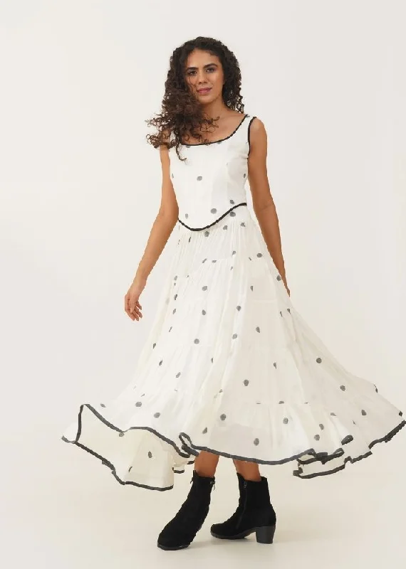 Weekend Shopping Made Better Ivanna Skirt