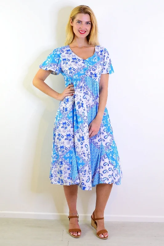 Weekend Deals That Dazzle Soft Blue Floral Paisley Tunic Dress