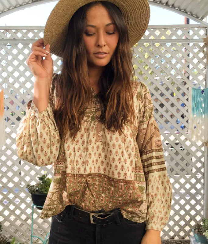 Weekend Specials to Relish BB Love Tunic