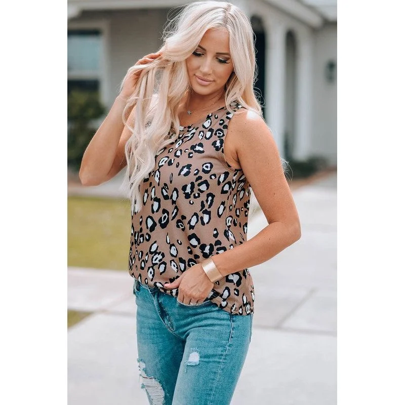 Weekend Offers You Can't Ignore Leopard Print Crew Neck Tank Top