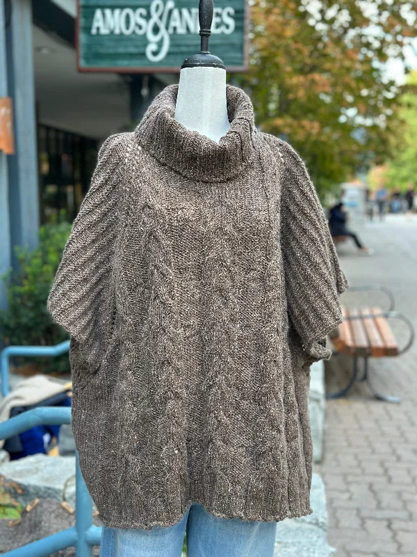 One-DAY Sale Aran - Cable Poncho - Latte