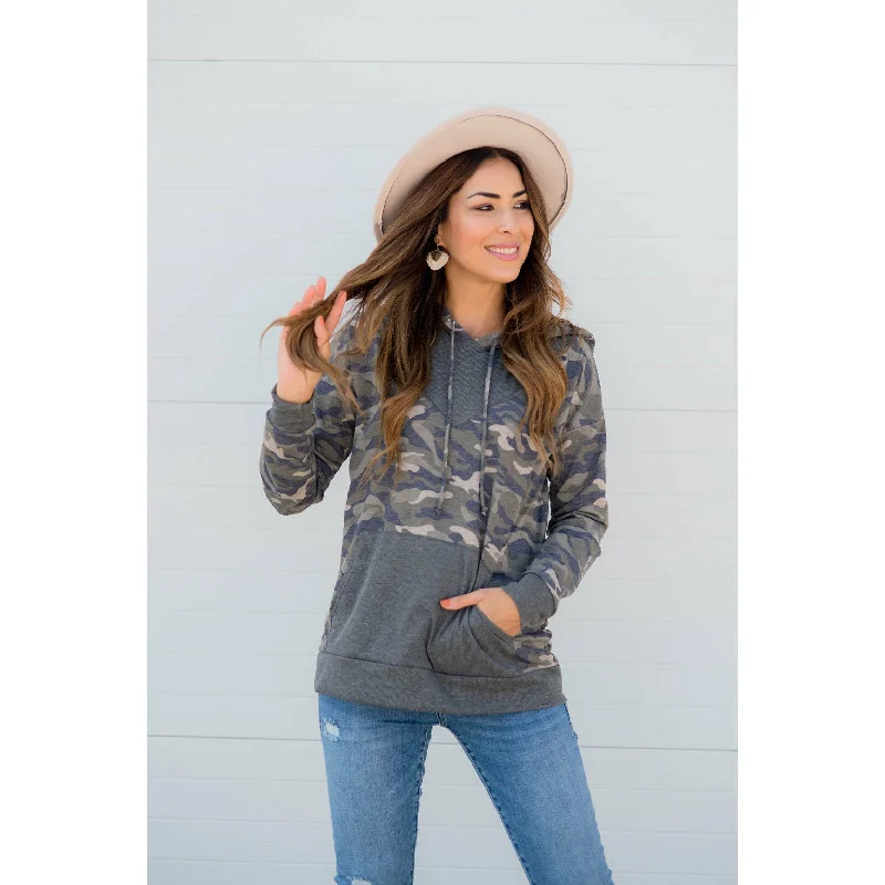 Weekend Deals to Make You Smile Camo Printed Solid Accented Hoodie