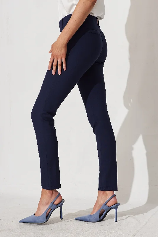 Weekend Shopping Made Better Workflow Skinny Pants In Navy