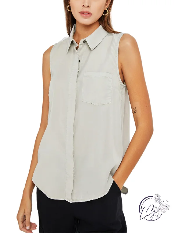 YEAR-End Clearance Daisy Delight Sleeveless Top