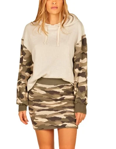 Weekend Discounts to Enjoy Vintage Havana Oat Camo Combo Boxy Crop Hoodie B8910