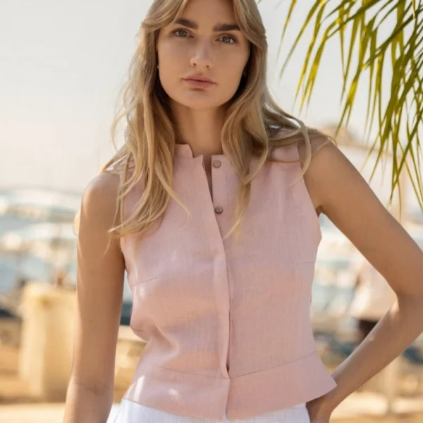 Sleeveless Tops 